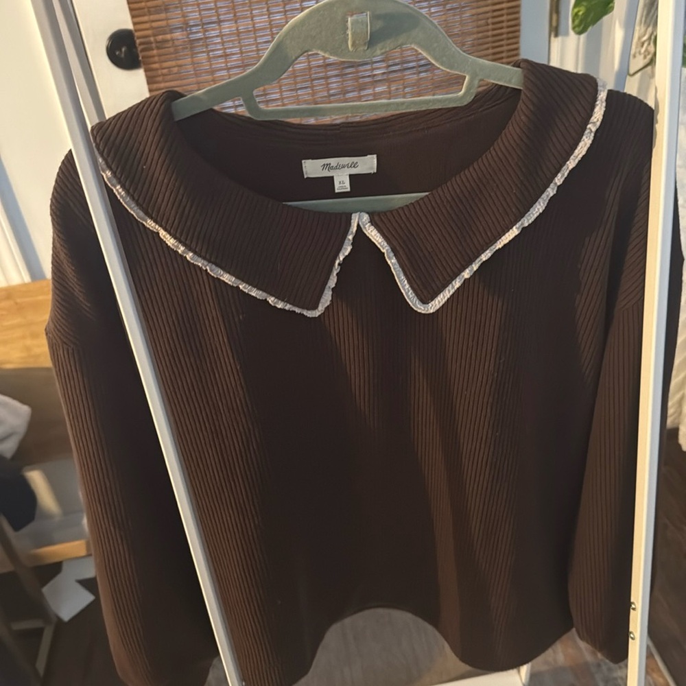 Brown lace trim collared sweater